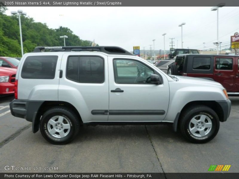 Silver Lightning Metallic / Steel/Graphite 2005 Nissan Xterra S 4x4