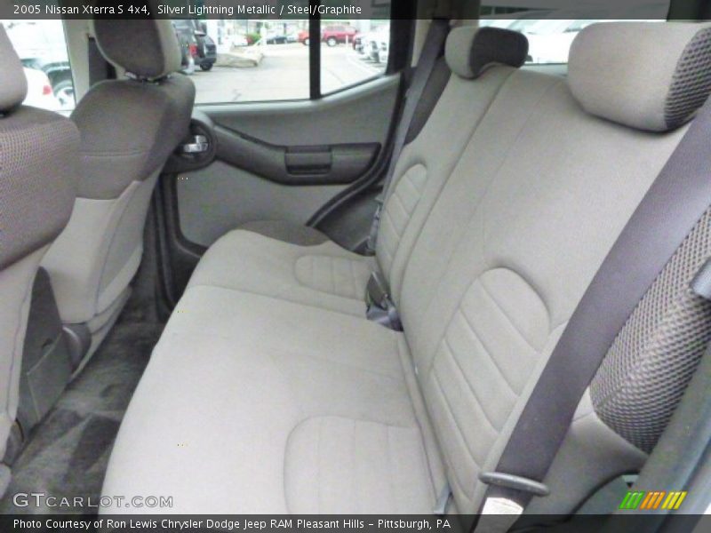 Silver Lightning Metallic / Steel/Graphite 2005 Nissan Xterra S 4x4