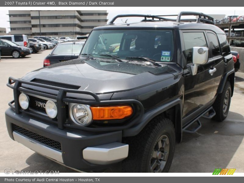 Black Diamond / Dark Charcoal 2007 Toyota FJ Cruiser 4WD