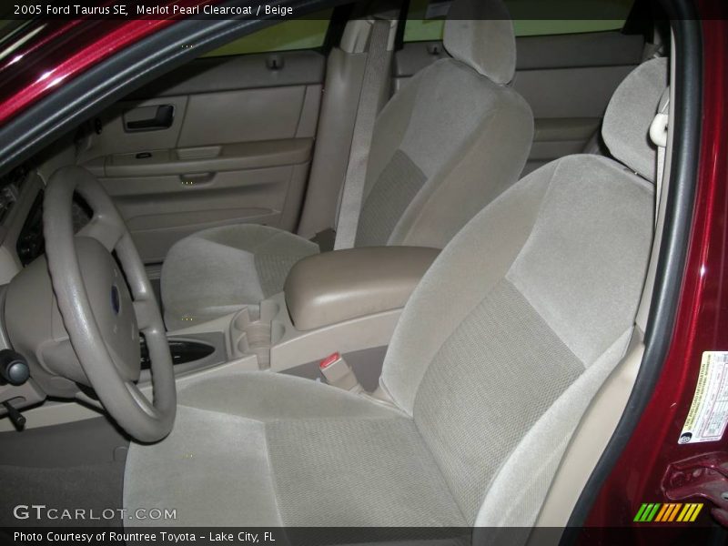 Merlot Pearl Clearcoat / Beige 2005 Ford Taurus SE
