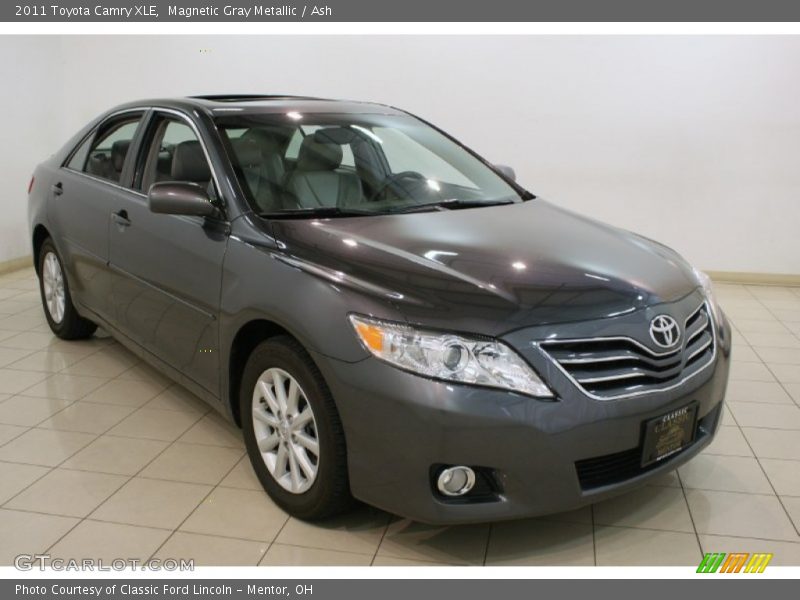 Magnetic Gray Metallic / Ash 2011 Toyota Camry XLE