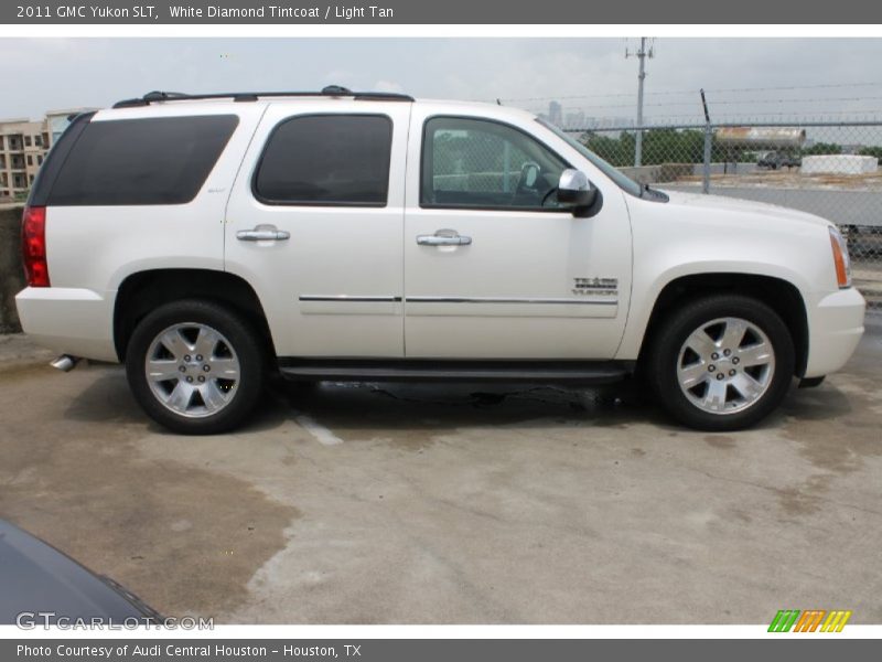 White Diamond Tintcoat / Light Tan 2011 GMC Yukon SLT
