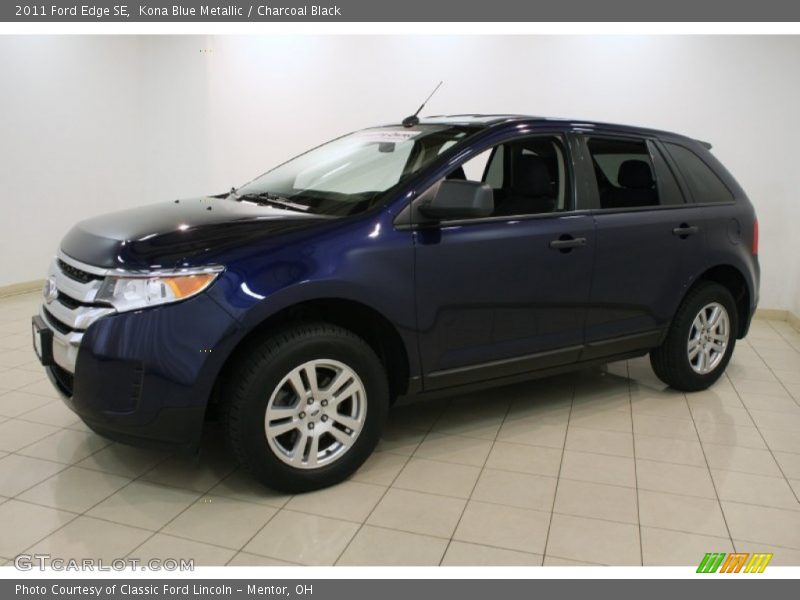 Kona Blue Metallic / Charcoal Black 2011 Ford Edge SE