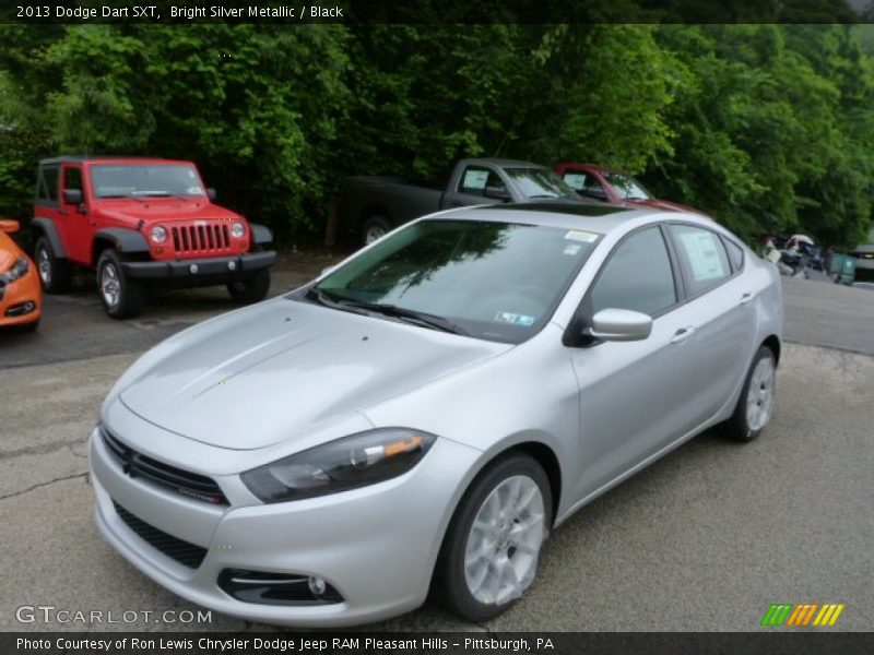 Bright Silver Metallic / Black 2013 Dodge Dart SXT