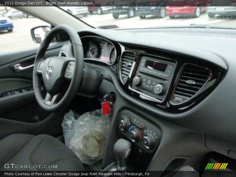 Bright Silver Metallic / Black 2013 Dodge Dart SXT