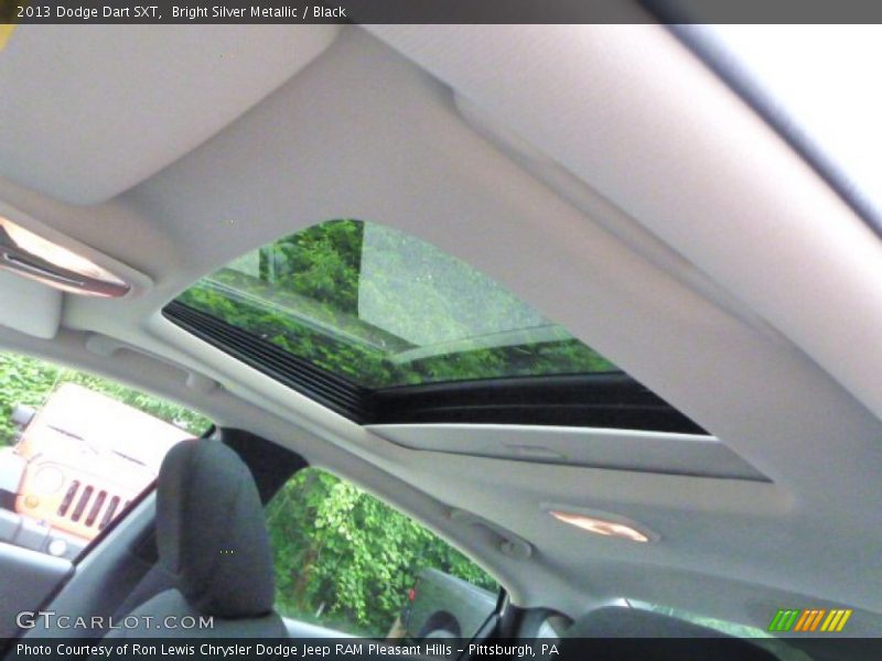 Bright Silver Metallic / Black 2013 Dodge Dart SXT