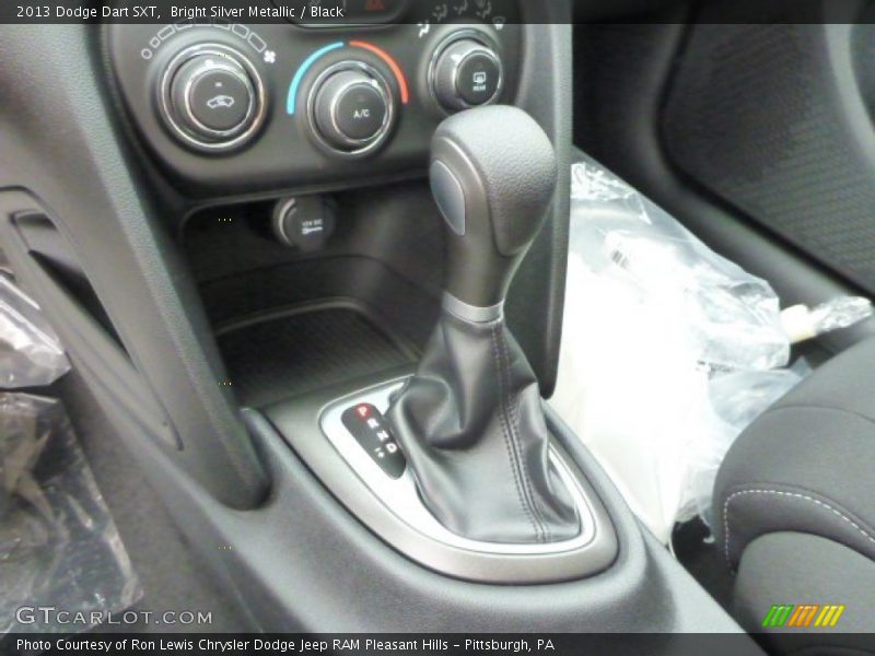 Bright Silver Metallic / Black 2013 Dodge Dart SXT