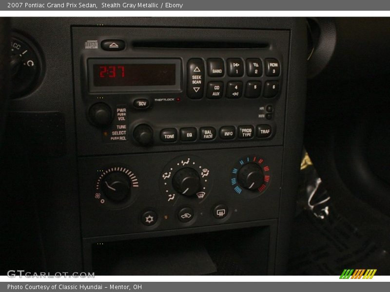 Controls of 2007 Grand Prix Sedan