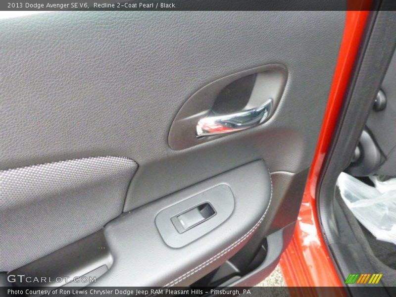 Redline 2-Coat Pearl / Black 2013 Dodge Avenger SE V6