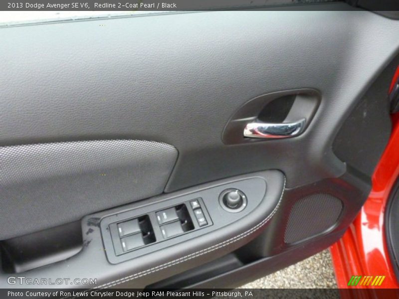 Redline 2-Coat Pearl / Black 2013 Dodge Avenger SE V6