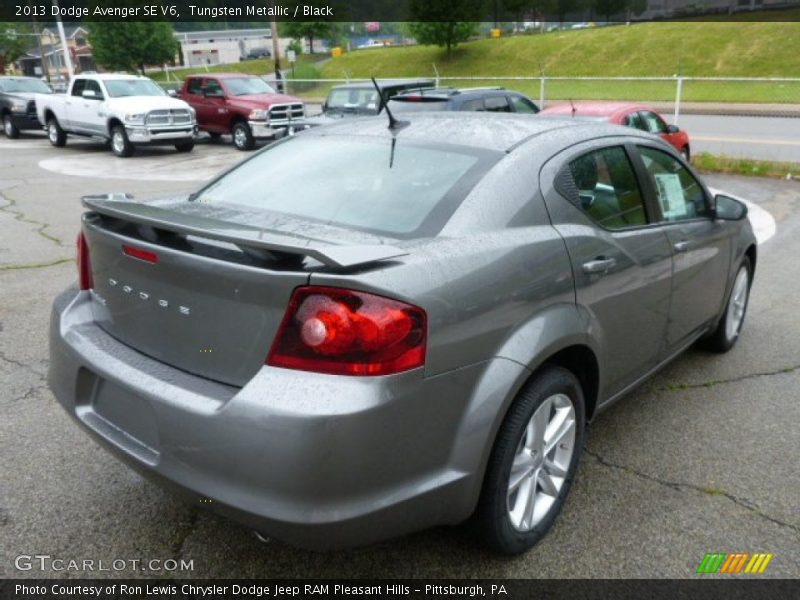 Tungsten Metallic / Black 2013 Dodge Avenger SE V6