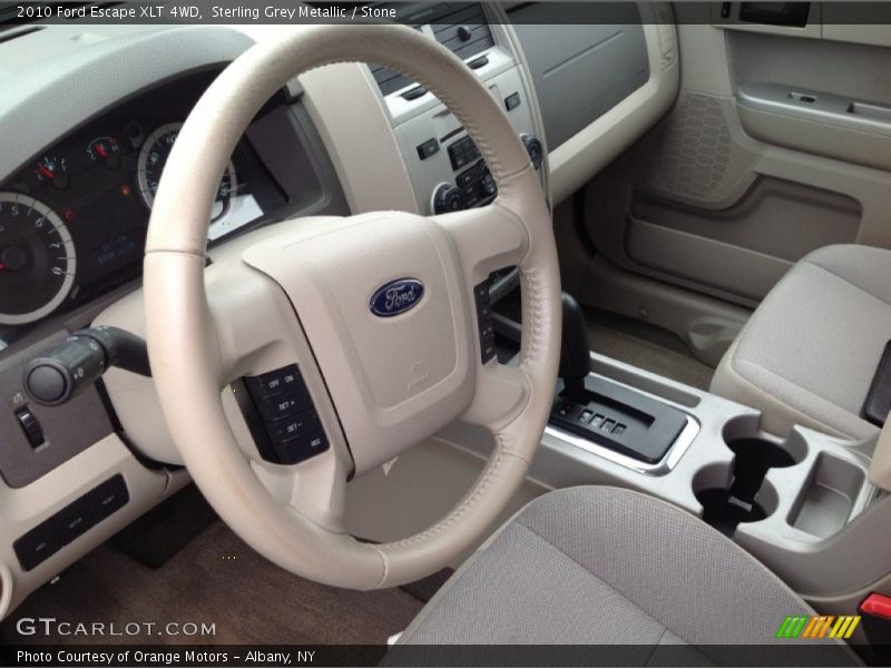  2010 Escape XLT 4WD Steering Wheel