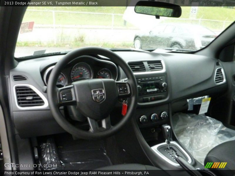 Tungsten Metallic / Black 2013 Dodge Avenger SE V6