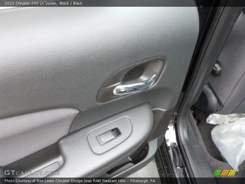 Black / Black 2013 Chrysler 200 LX Sedan