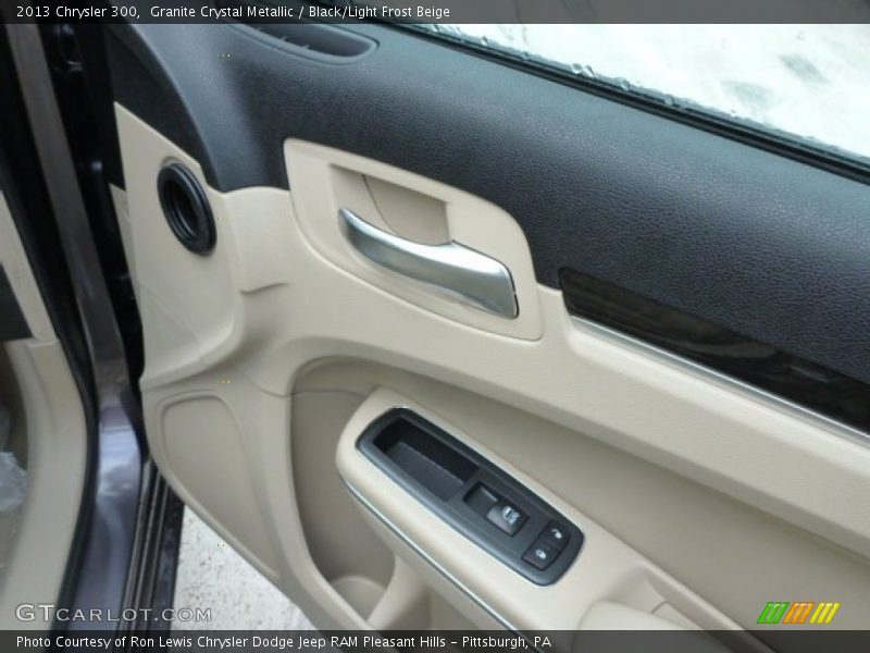 Granite Crystal Metallic / Black/Light Frost Beige 2013 Chrysler 300