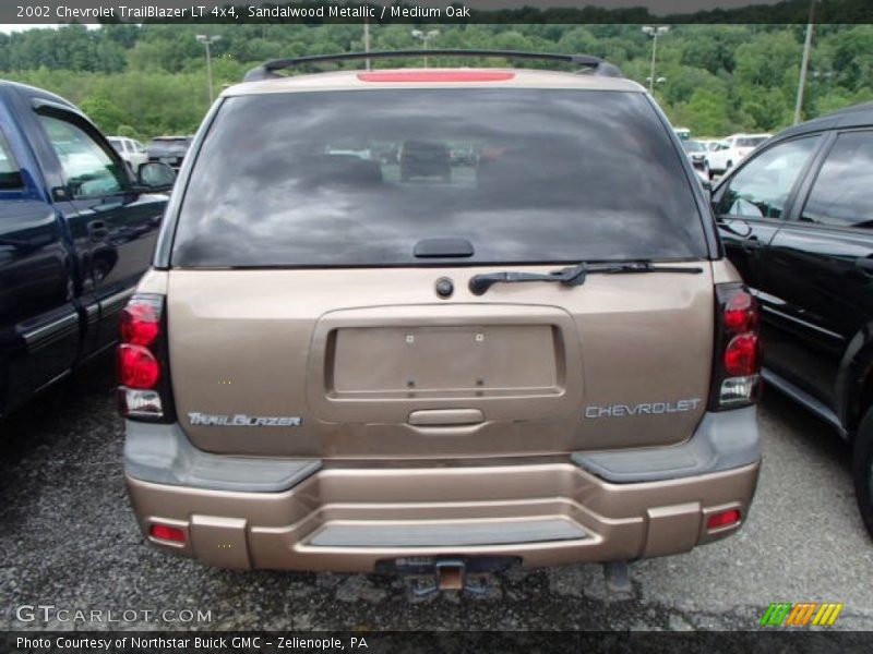 Sandalwood Metallic / Medium Oak 2002 Chevrolet TrailBlazer LT 4x4