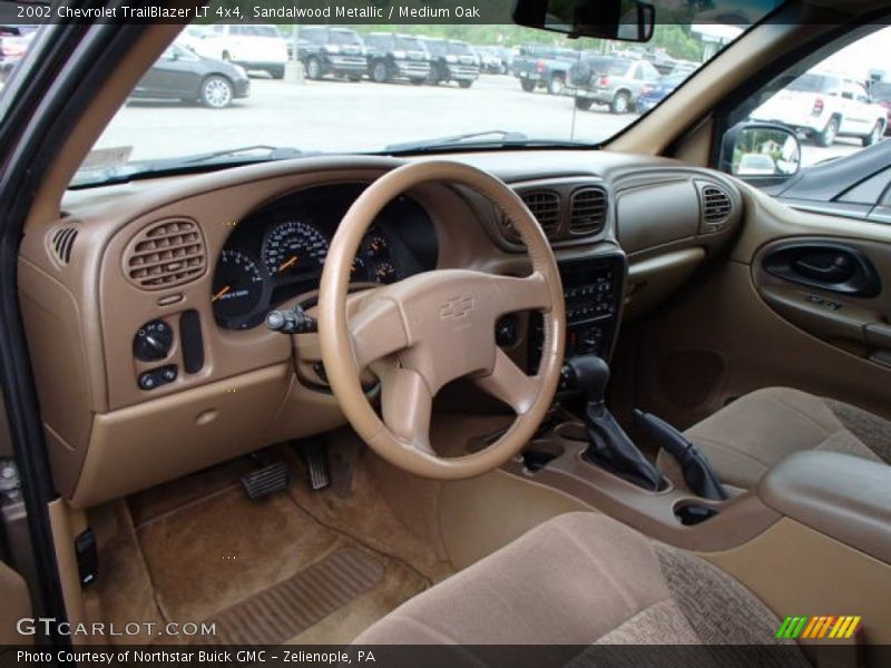 Sandalwood Metallic / Medium Oak 2002 Chevrolet TrailBlazer LT 4x4