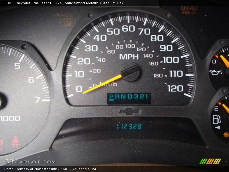 Sandalwood Metallic / Medium Oak 2002 Chevrolet TrailBlazer LT 4x4