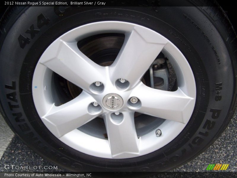 Brilliant Silver / Gray 2012 Nissan Rogue S Special Edition