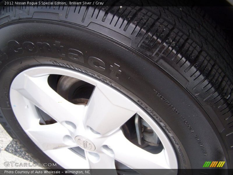 Brilliant Silver / Gray 2012 Nissan Rogue S Special Edition