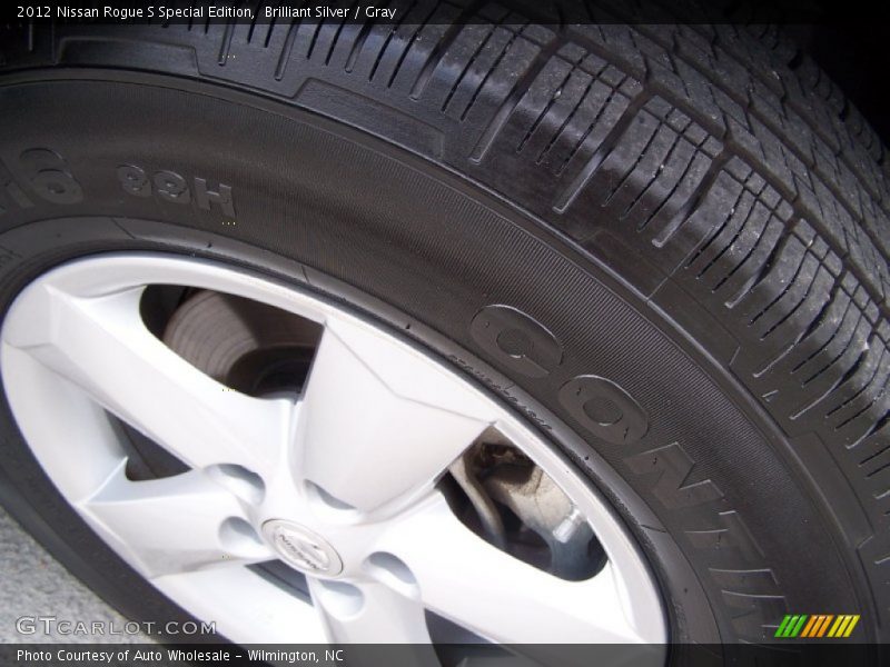 Brilliant Silver / Gray 2012 Nissan Rogue S Special Edition