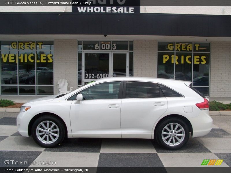 Blizzard White Pearl / Gray 2010 Toyota Venza I4