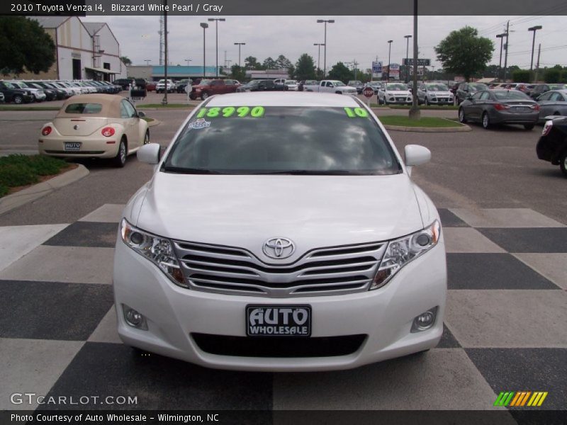 Blizzard White Pearl / Gray 2010 Toyota Venza I4