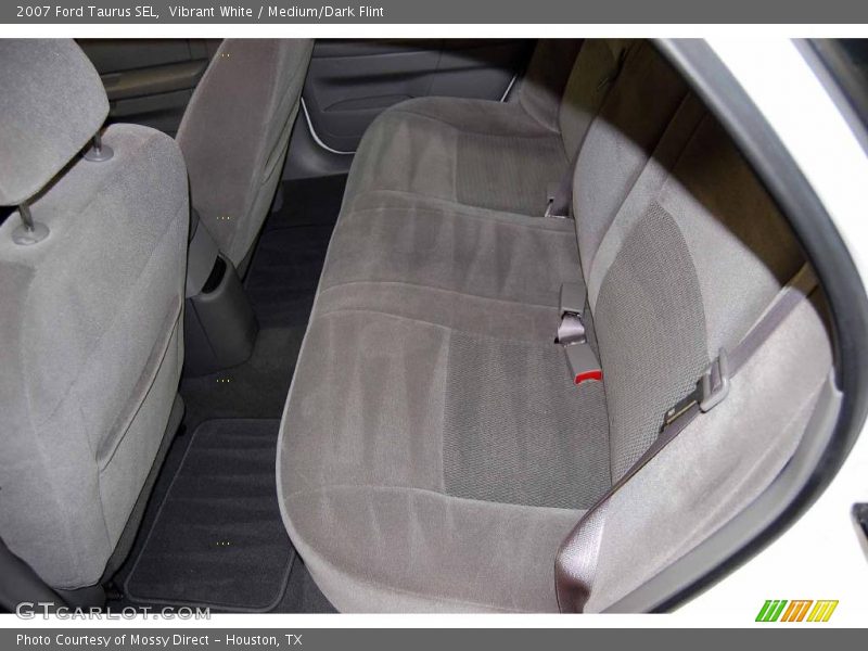Vibrant White / Medium/Dark Flint 2007 Ford Taurus SEL