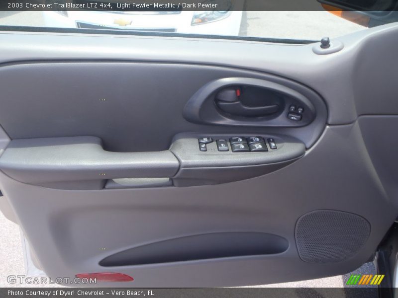 Light Pewter Metallic / Dark Pewter 2003 Chevrolet TrailBlazer LTZ 4x4
