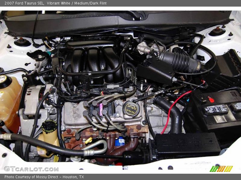 Vibrant White / Medium/Dark Flint 2007 Ford Taurus SEL