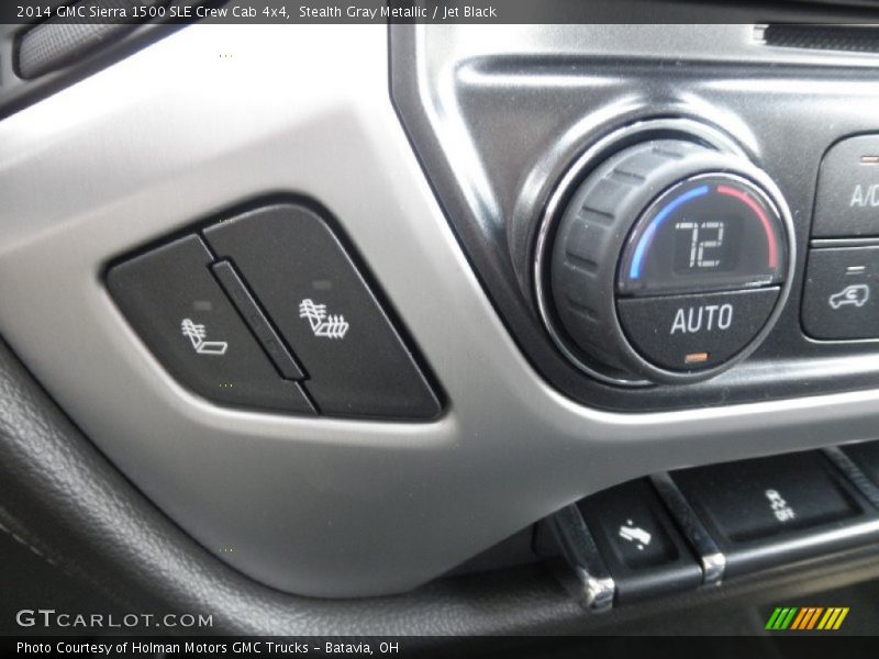 Controls of 2014 Sierra 1500 SLE Crew Cab 4x4