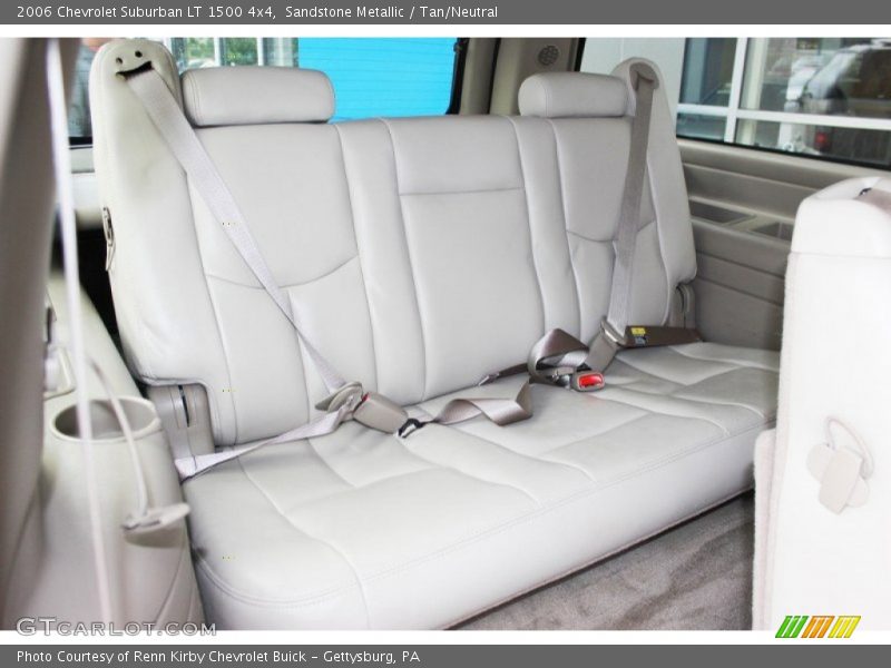 Sandstone Metallic / Tan/Neutral 2006 Chevrolet Suburban LT 1500 4x4
