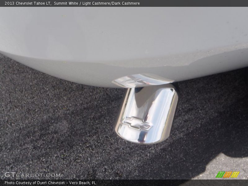 Summit White / Light Cashmere/Dark Cashmere 2013 Chevrolet Tahoe LT