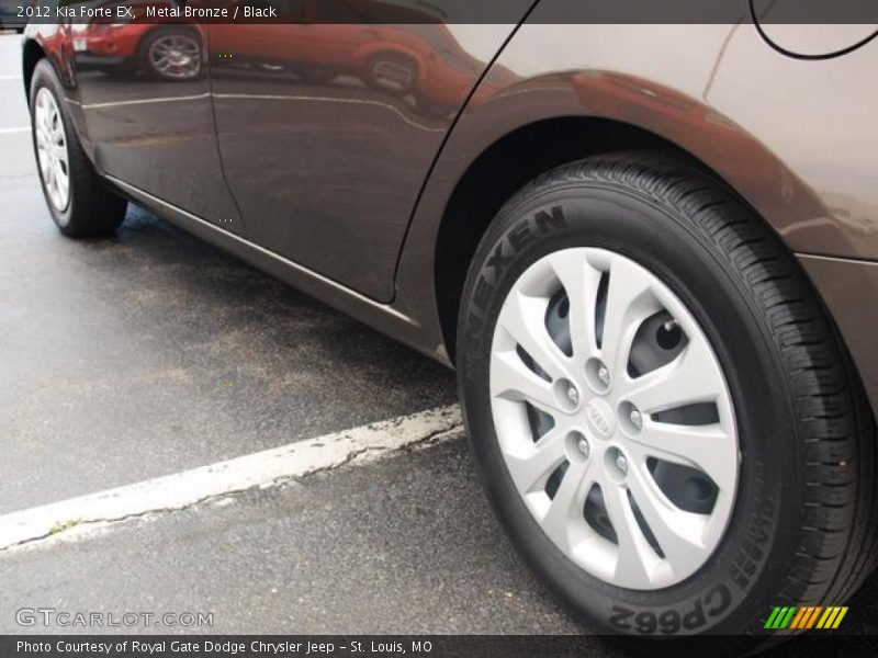 Metal Bronze / Black 2012 Kia Forte EX