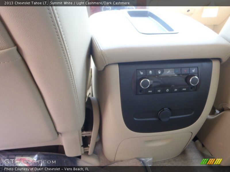 Summit White / Light Cashmere/Dark Cashmere 2013 Chevrolet Tahoe LT