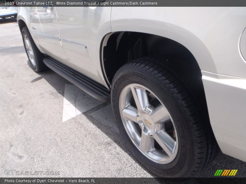 White Diamond Tricoat / Light Cashmere/Dark Cashmere 2013 Chevrolet Tahoe LTZ