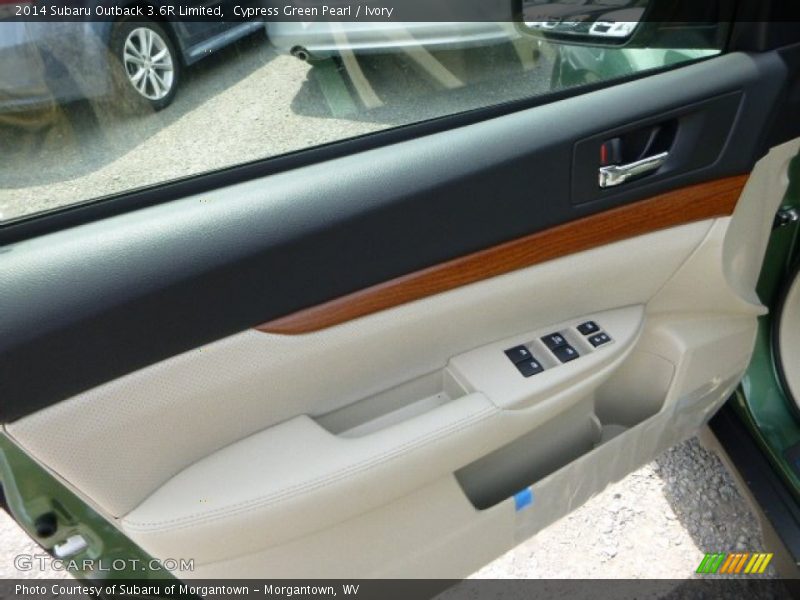 Door Panel of 2014 Outback 3.6R Limited