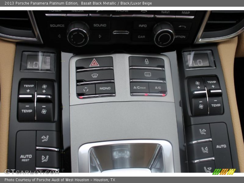 Controls of 2013 Panamera Platinum Edition