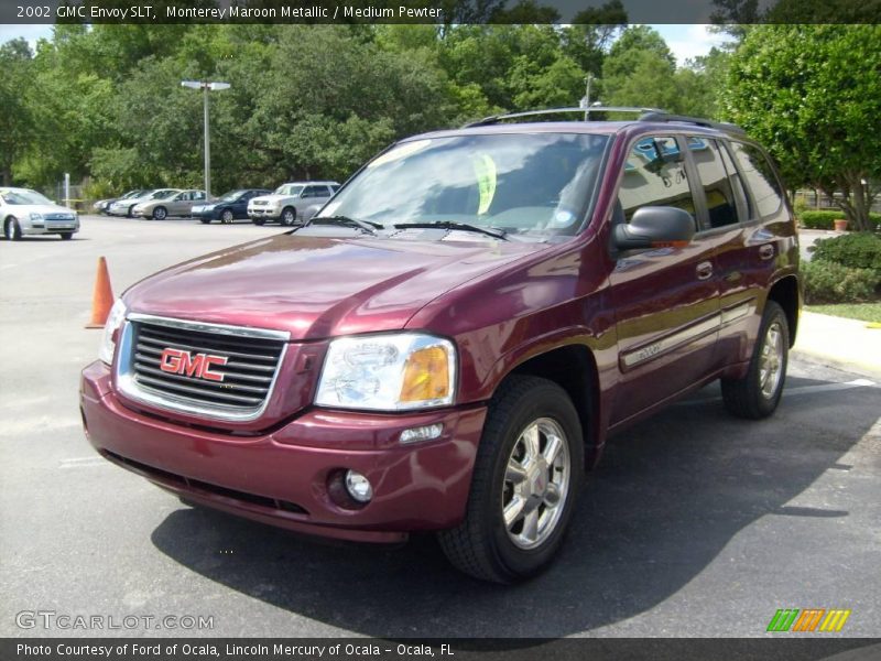 Monterey Maroon Metallic / Medium Pewter 2002 GMC Envoy SLT