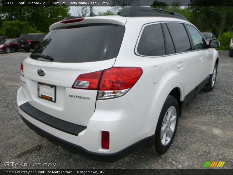 Satin White Pearl / Ivory 2014 Subaru Outback 2.5i Premium