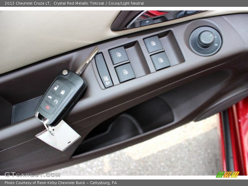 Crystal Red Metallic Tintcoat / Cocoa/Light Neutral 2013 Chevrolet Cruze LT
