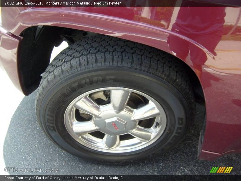 Monterey Maroon Metallic / Medium Pewter 2002 GMC Envoy SLT