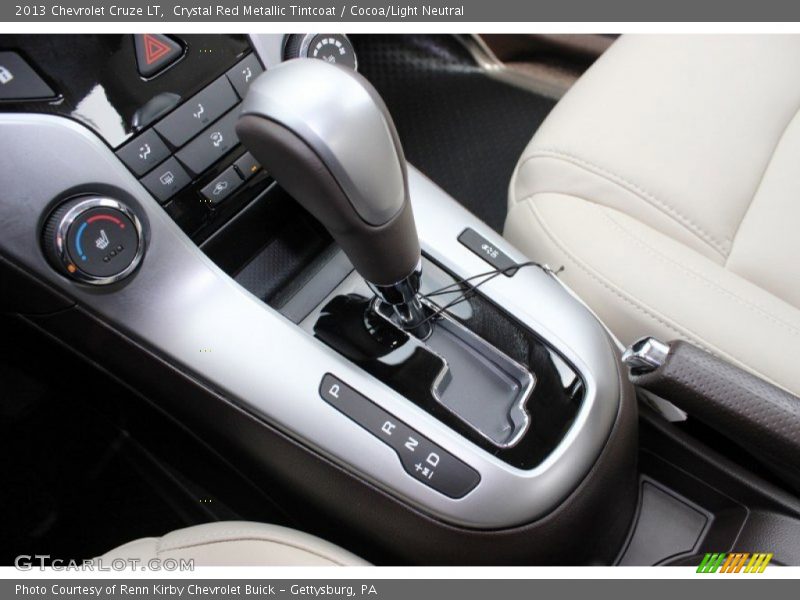 Crystal Red Metallic Tintcoat / Cocoa/Light Neutral 2013 Chevrolet Cruze LT