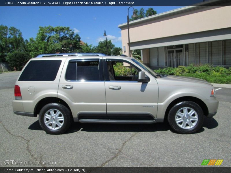 Light French Silk Metallic / Light Parchment 2004 Lincoln Aviator Luxury AWD