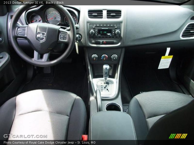 Black / Black 2013 Dodge Avenger SE V6
