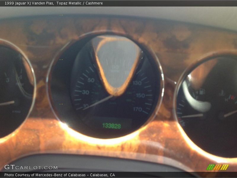 Topaz Metallic / Cashmere 1999 Jaguar XJ Vanden Plas