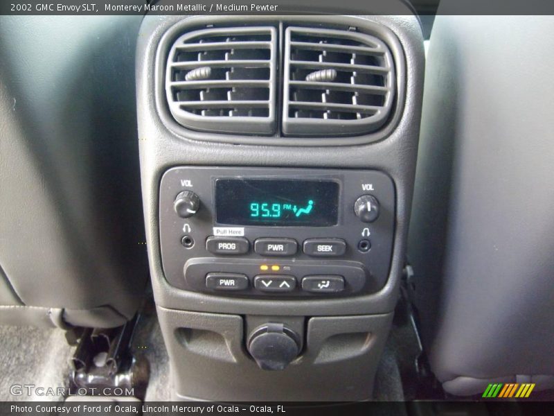 Monterey Maroon Metallic / Medium Pewter 2002 GMC Envoy SLT