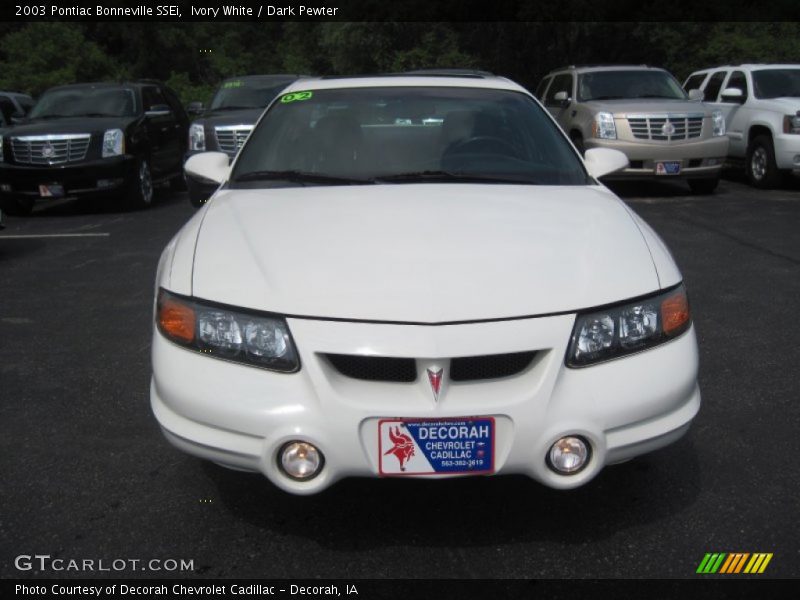Ivory White / Dark Pewter 2003 Pontiac Bonneville SSEi