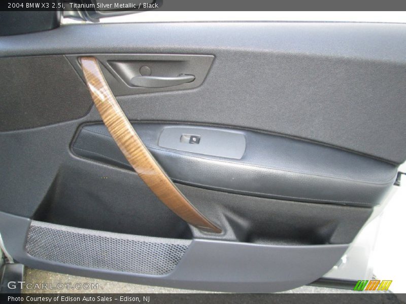 Titanium Silver Metallic / Black 2004 BMW X3 2.5i