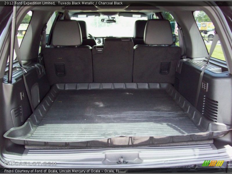 Tuxedo Black Metallic / Charcoal Black 2012 Ford Expedition Limited